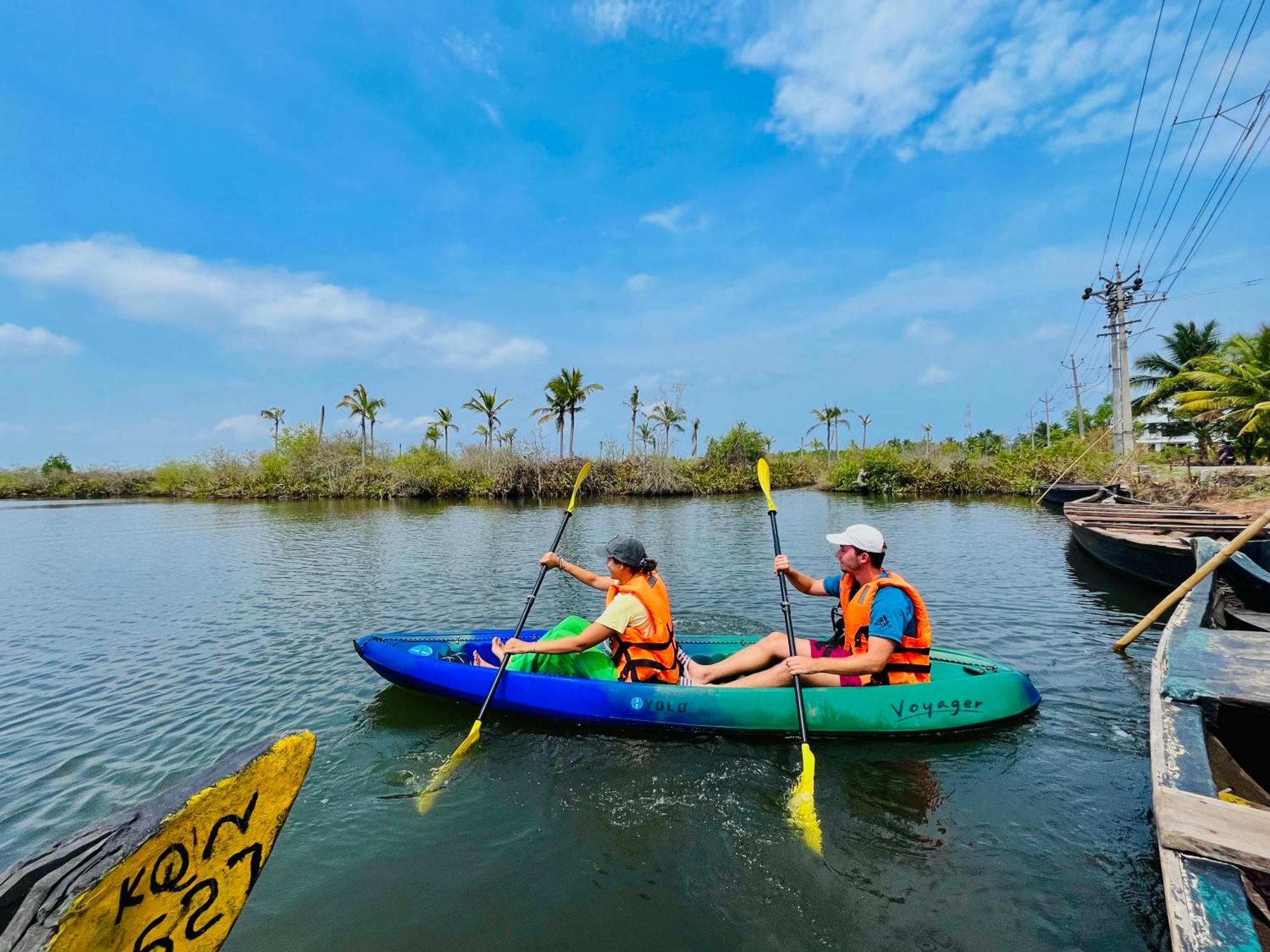 Riverrootsstays Mundrothuruth Buitenkant foto